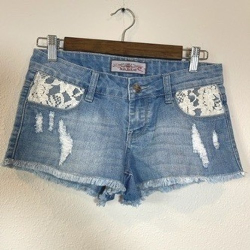 Iris Jeans Distressed Denim Shorts Light Wash Lace Pocket Frayed Hem Size S